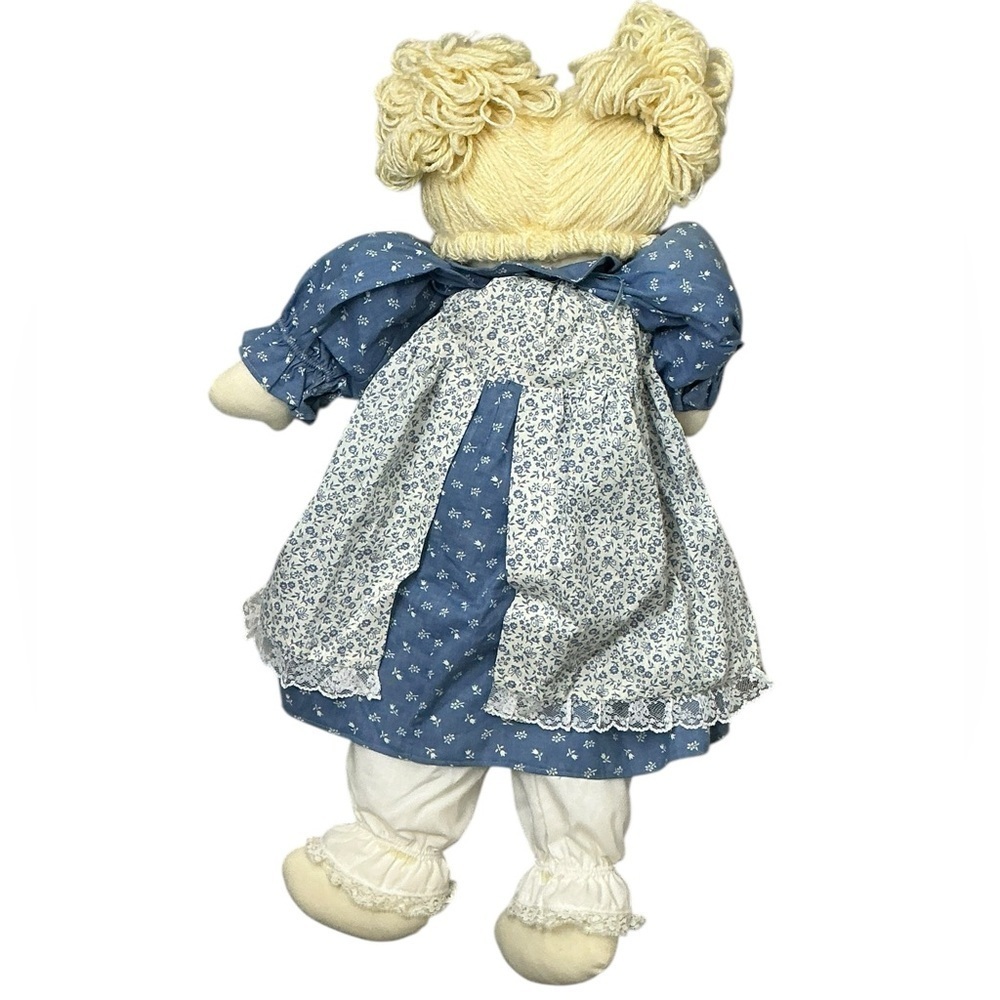 Shelf Sitter Rag Doll Hand Made Yarn Hair  Blue Floral Dress 24 Inch - Picture 5 of 13